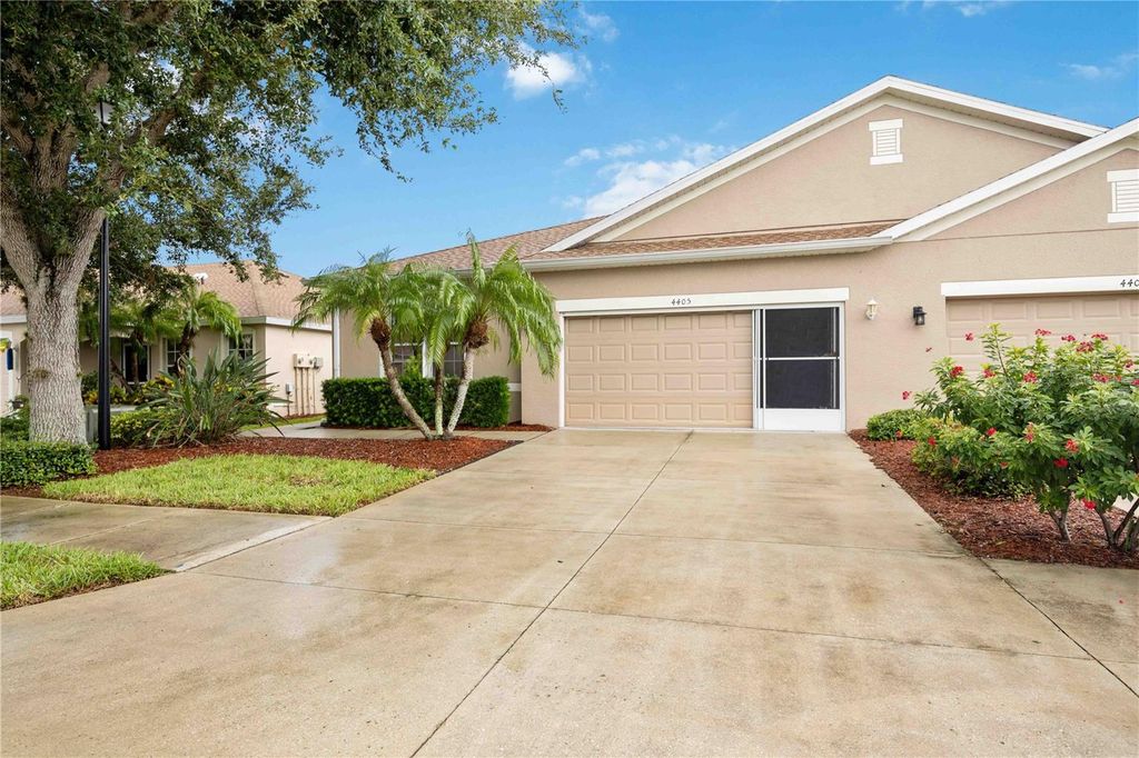 Photo of 4405 Lenox Boulevard, Venice, FL 34293 (MLS # A4669202)