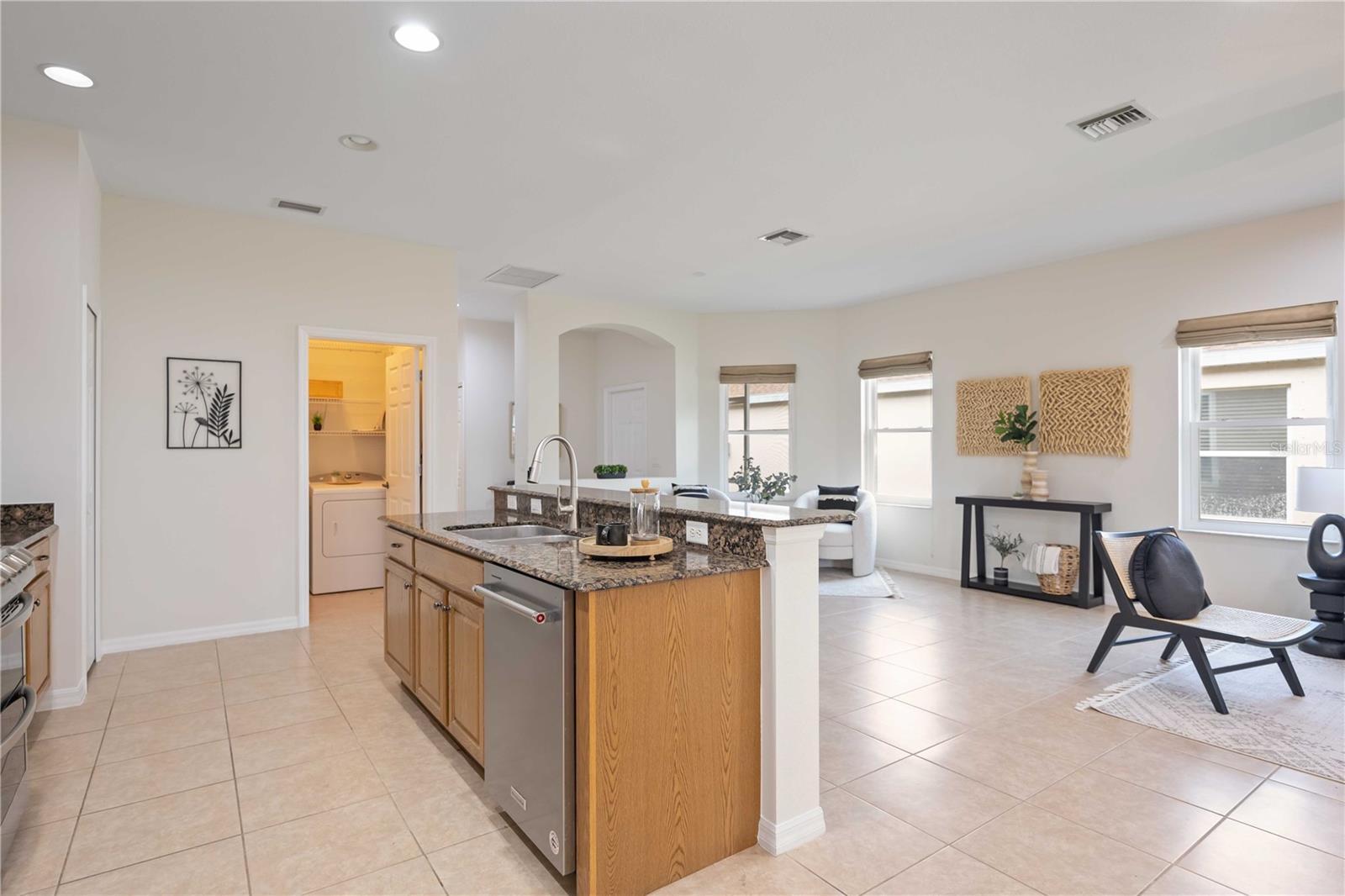 VENTURA VILLAGE - Residential