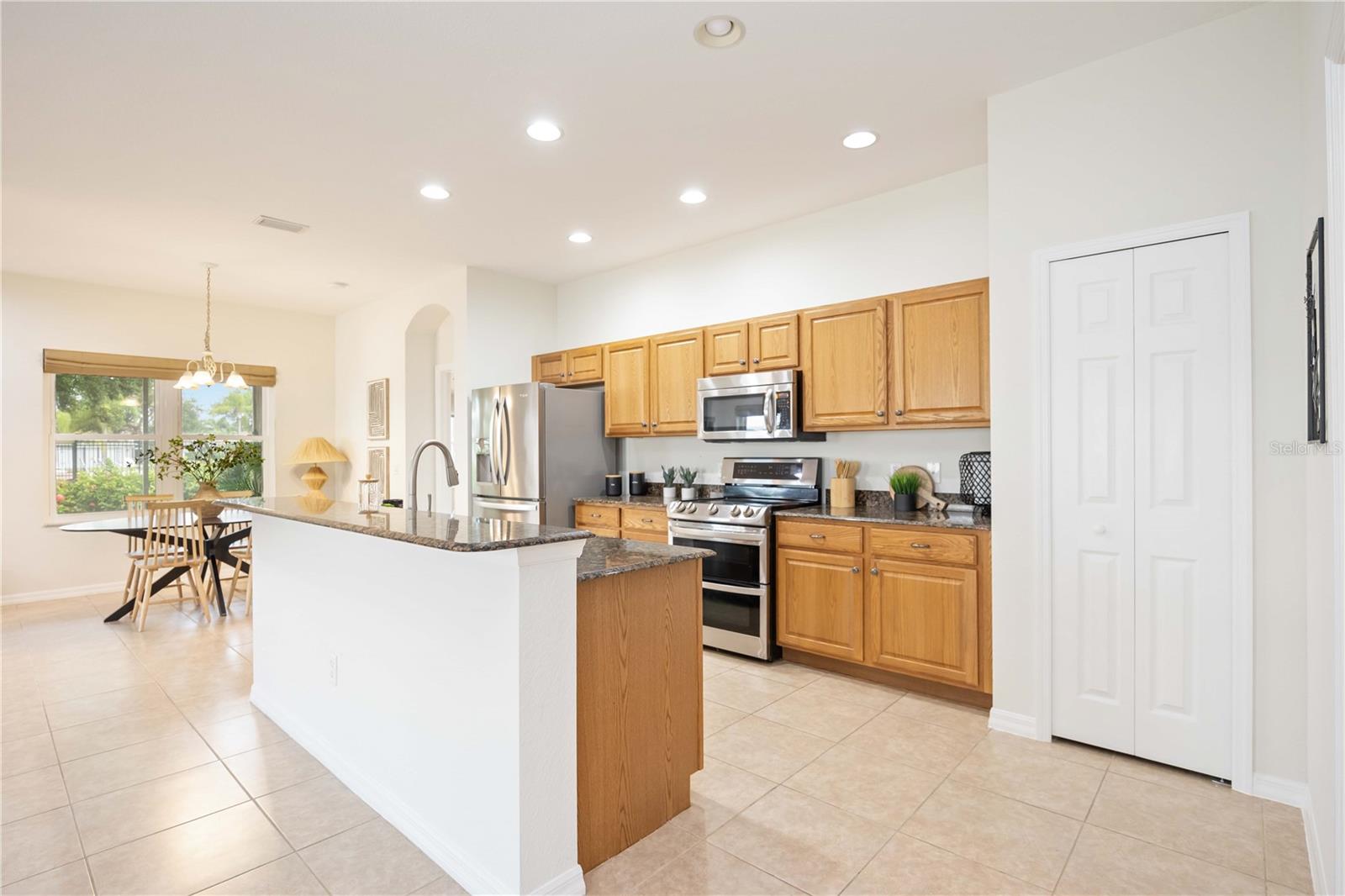 VENTURA VILLAGE - Residential