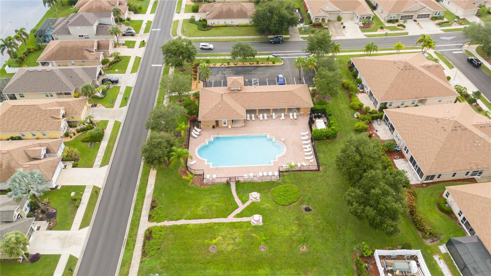 VENTURA VILLAGE - Residential