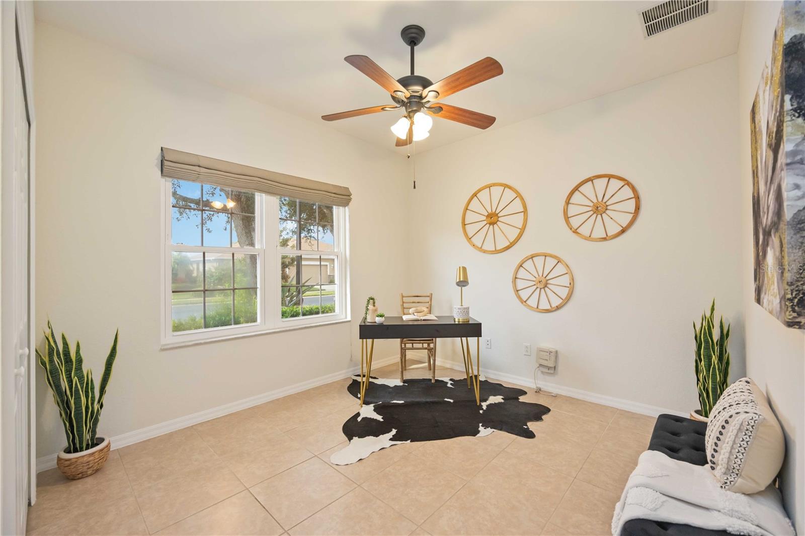 VENTURA VILLAGE - Residential