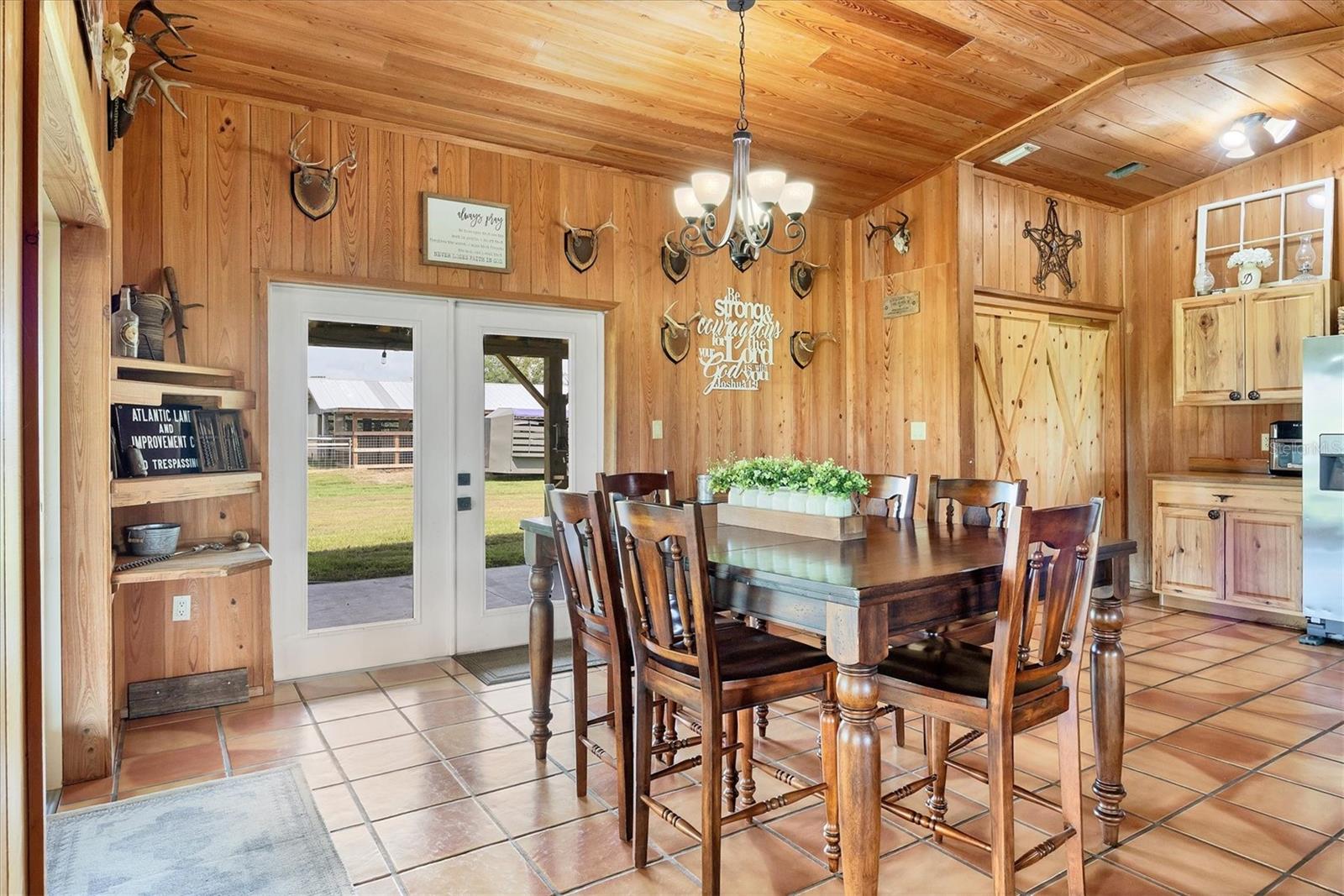 ACREAGE - Residential