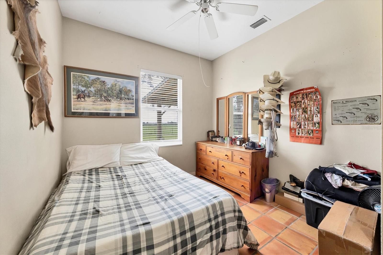 ACREAGE - Residential
