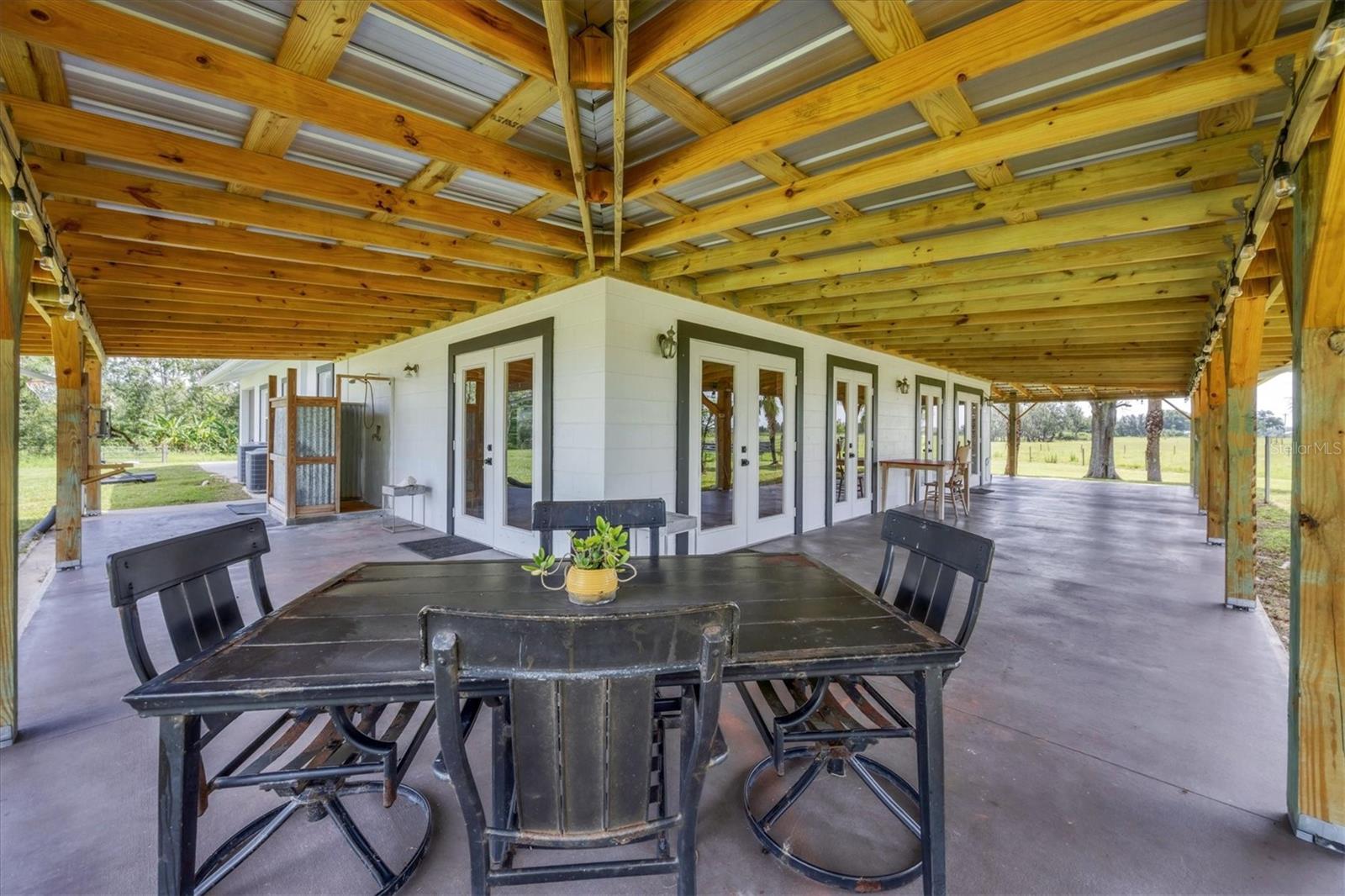 ACREAGE - Residential