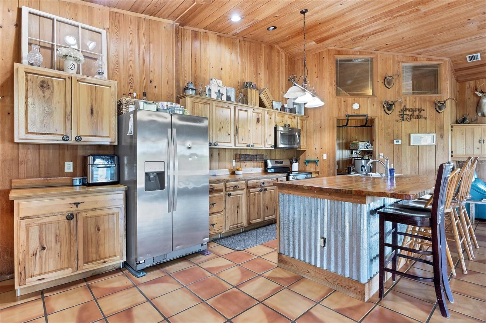 ACREAGE - Residential