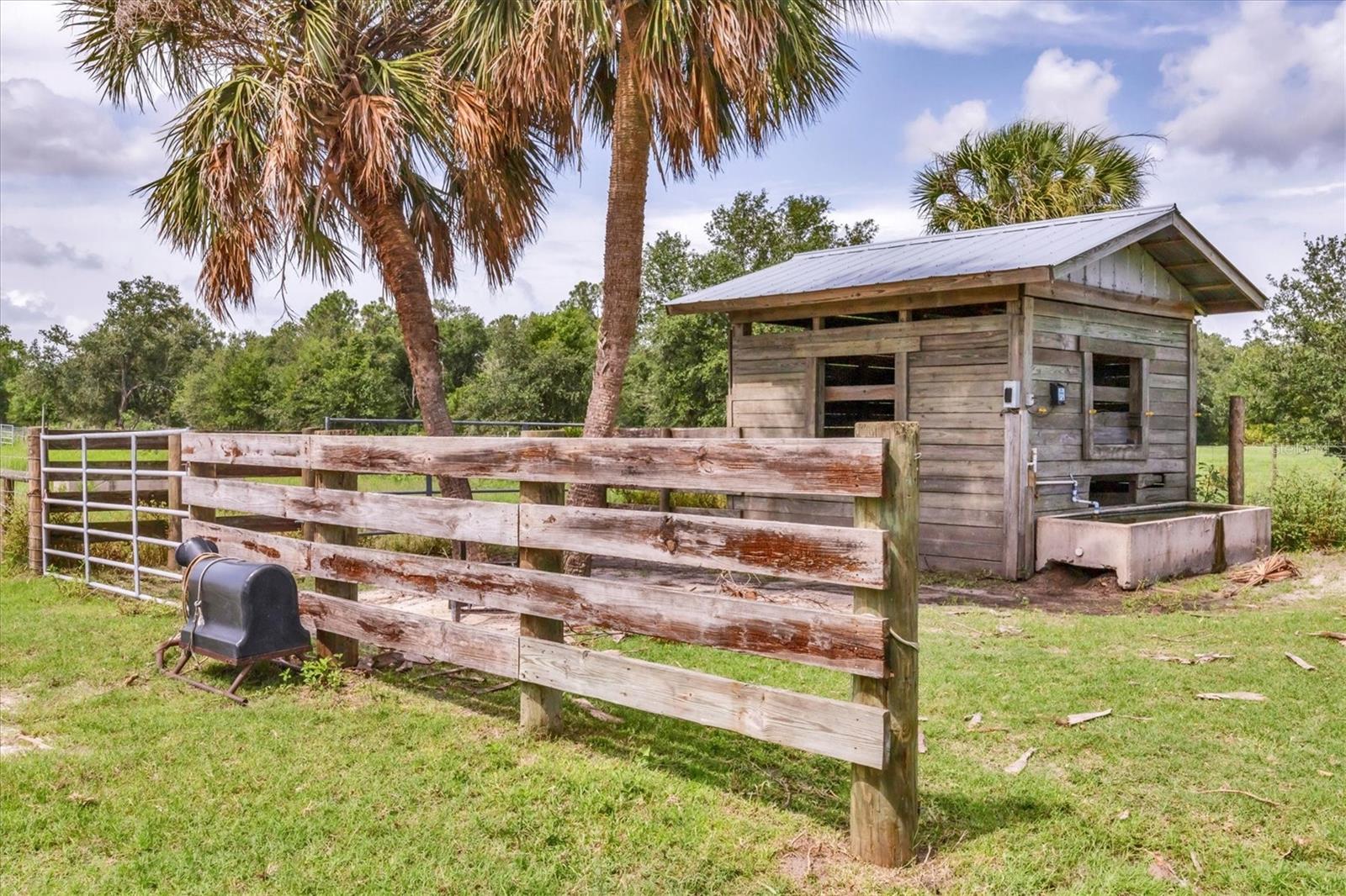 ACREAGE - Residential