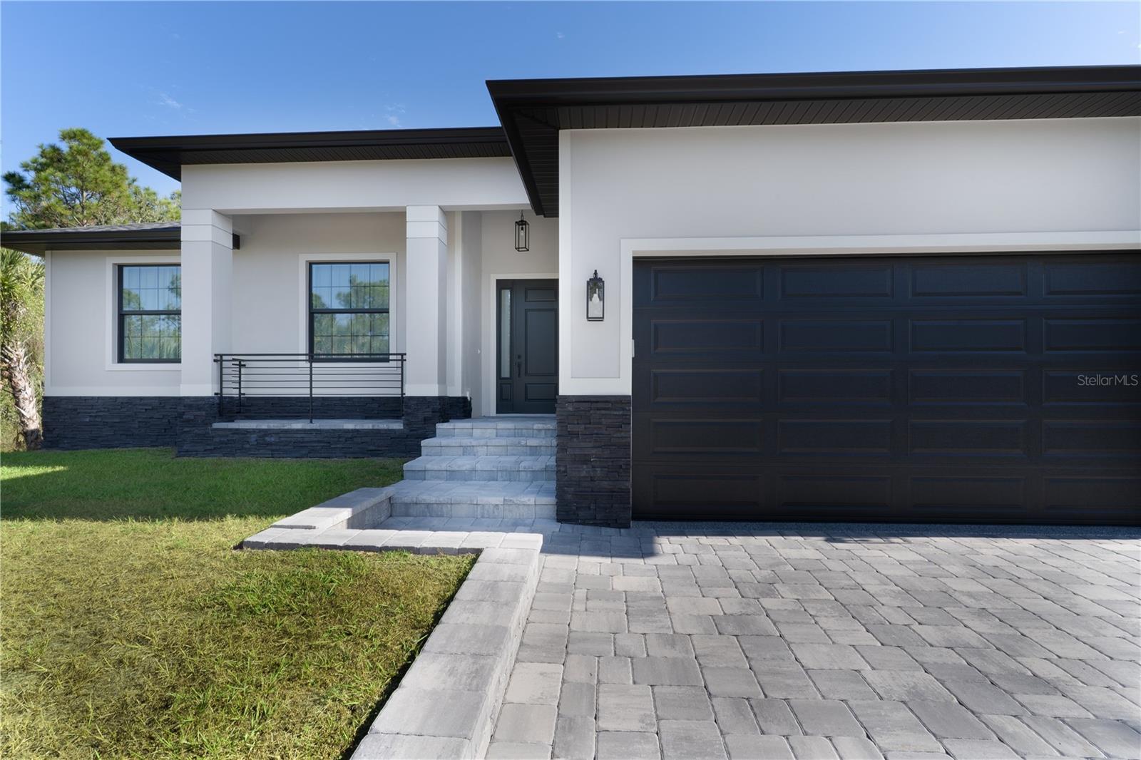 PORT CHARLOTTE - Residential