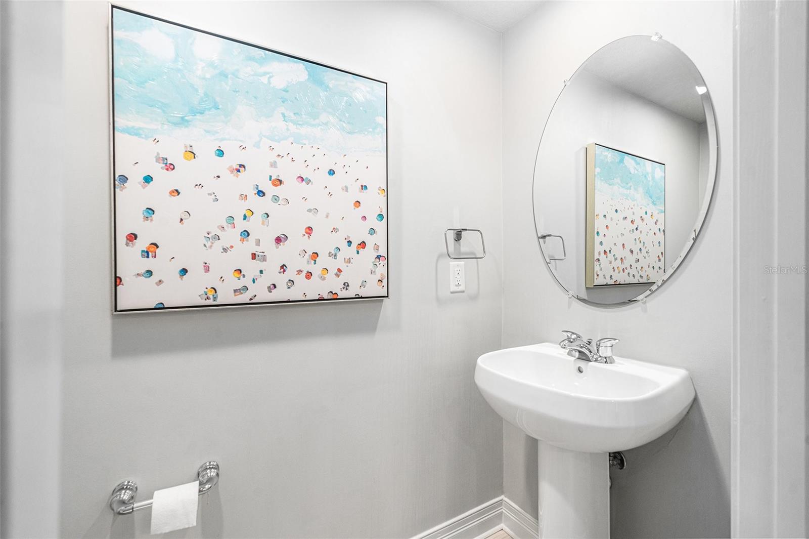 TOWERS OF CHANNELSIDE CONDOMIN - Residential Lease