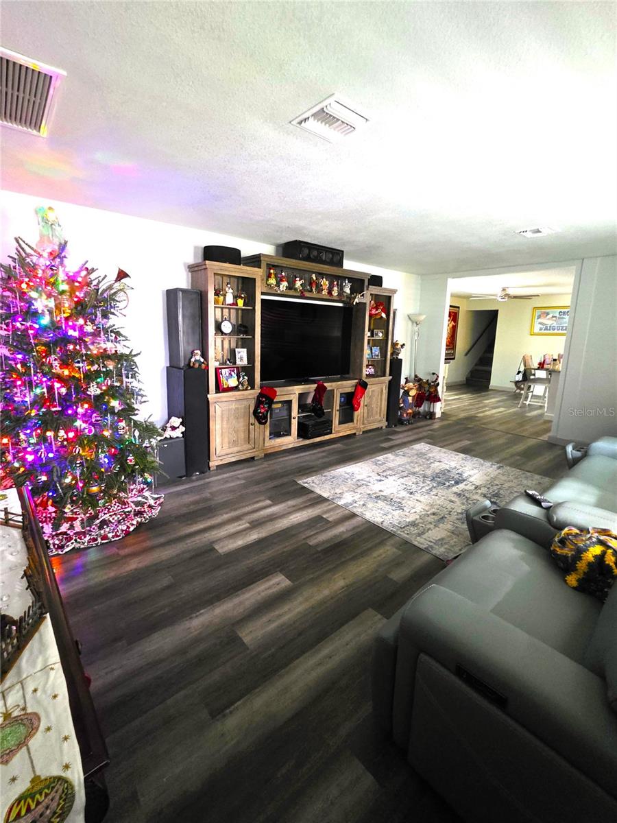 HUNTS REP - Residential