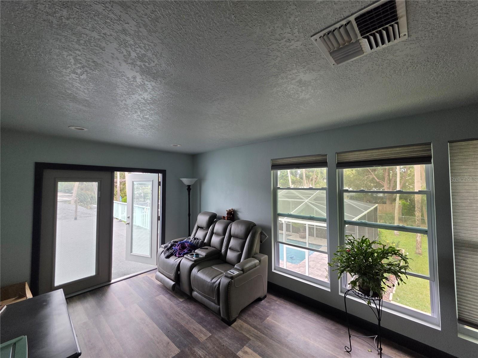 HUNTS REP - Residential