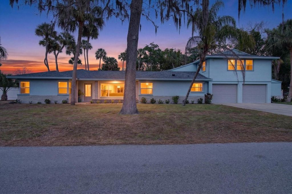 Photo of 5539 Delaware Avenue, New Port Richey, FL 34652 (MLS # G5108268)