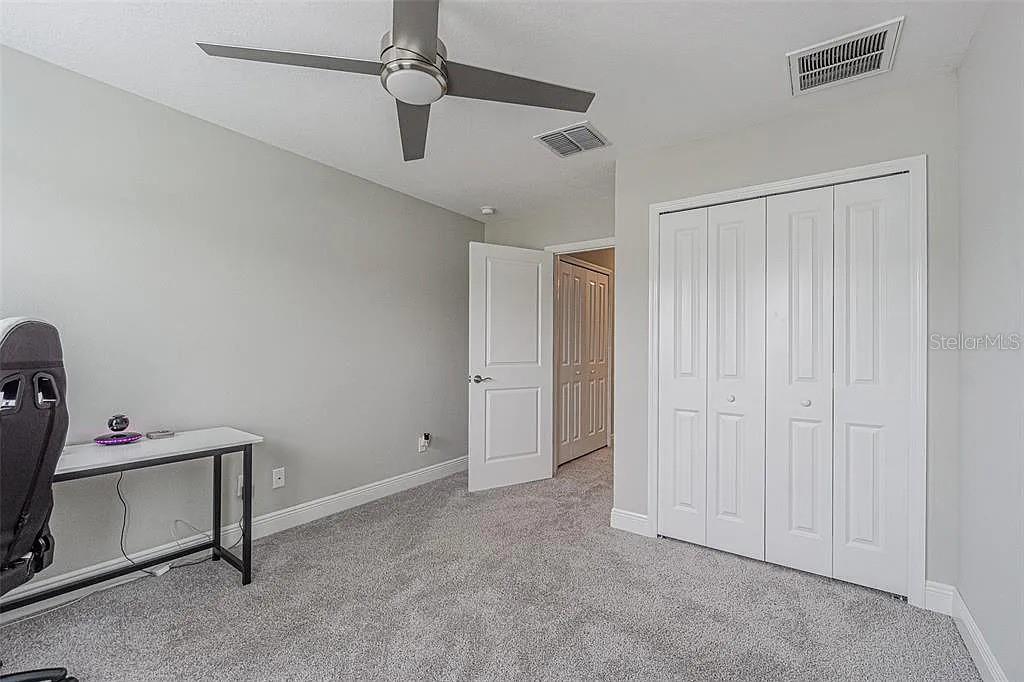 TOWNS AT BELLEAIR GROVE - Residential Lease