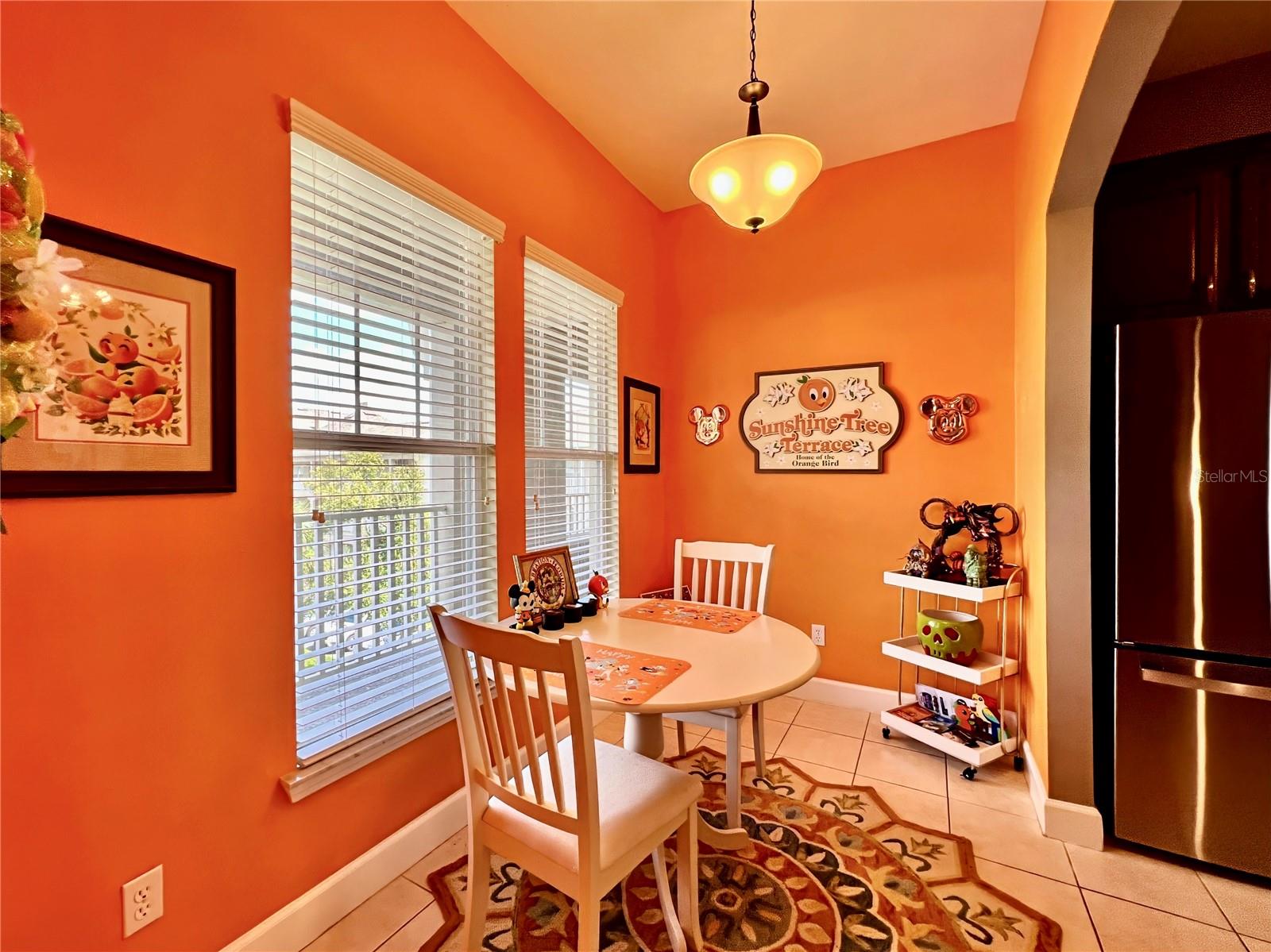 ARTISAN CLUB CONDO PH 1 - Residential