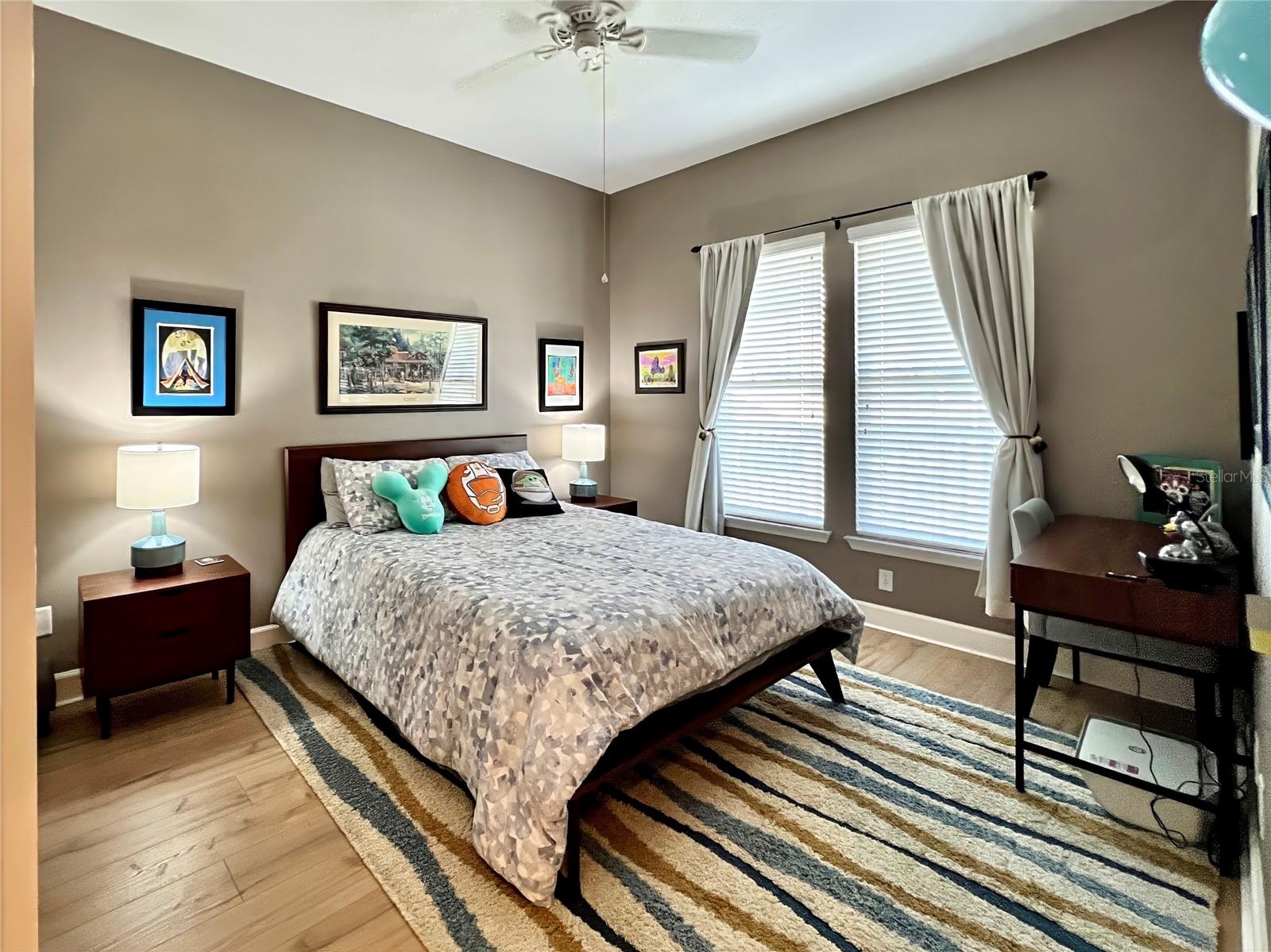 ARTISAN CLUB CONDO PH 1 - Residential