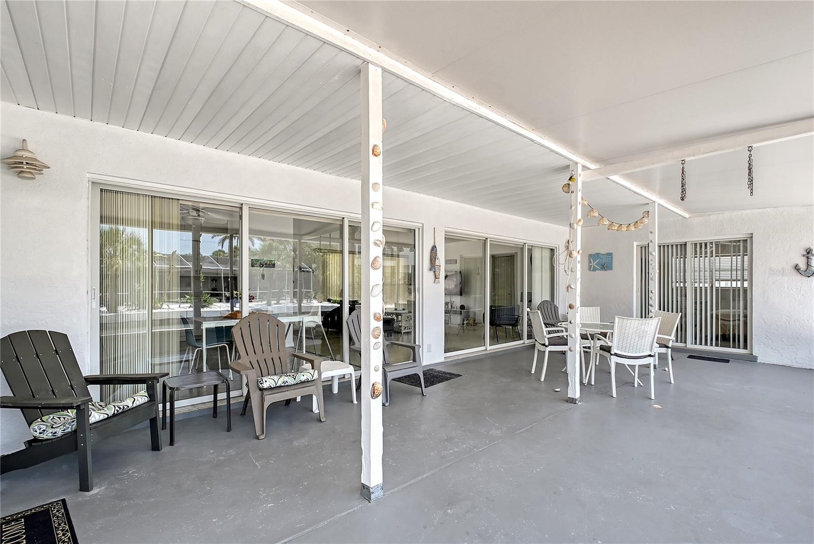 SIESTA MANOR SEC 1 - Residential