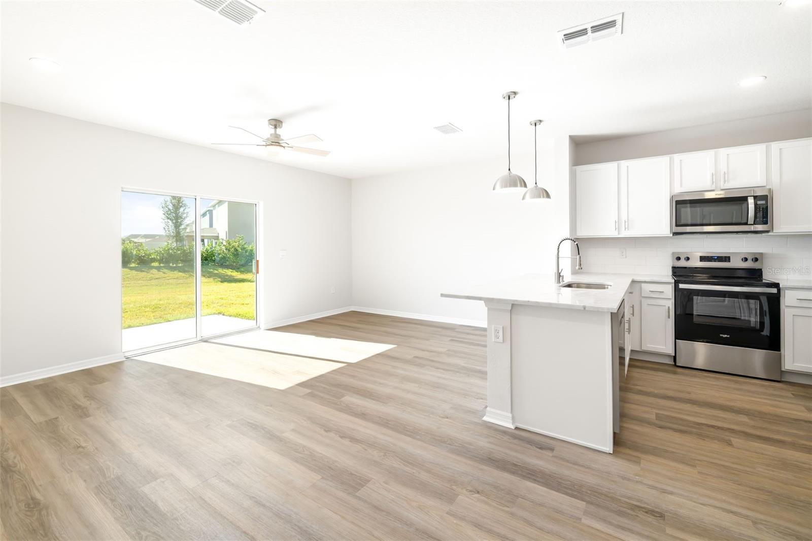 STAR FARMSPH V-SUBPHASES A - Residential Lease