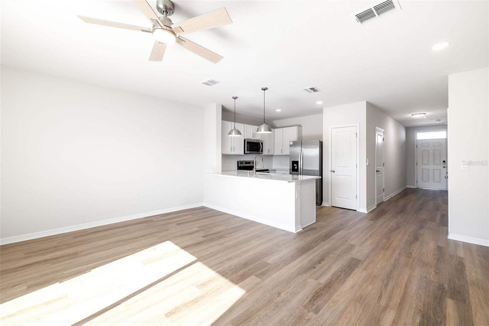 STAR FARMSPH V-SUBPHASES A - Residential Lease