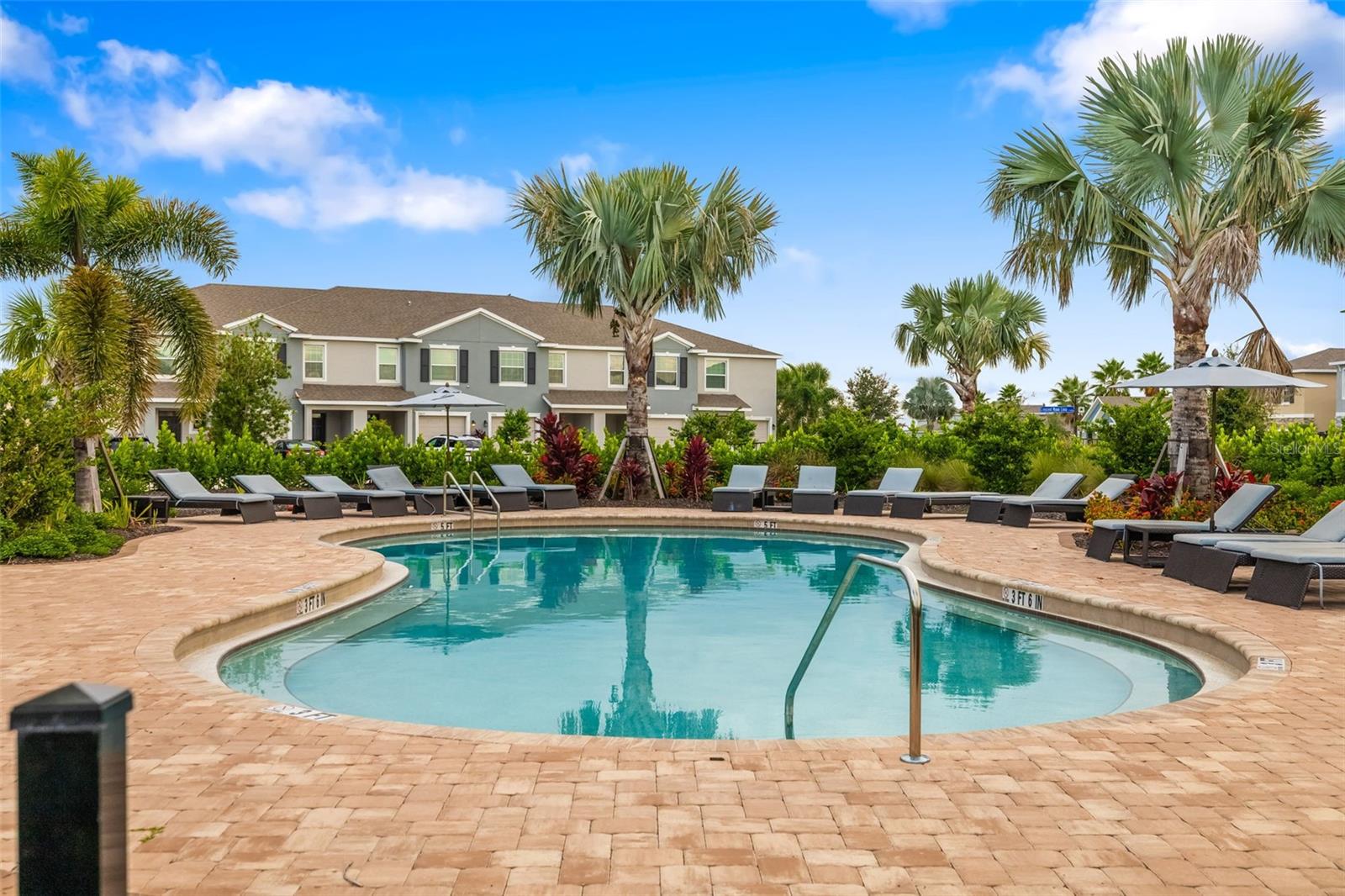 STAR FARMSPH V-SUBPHASES A - Residential Lease