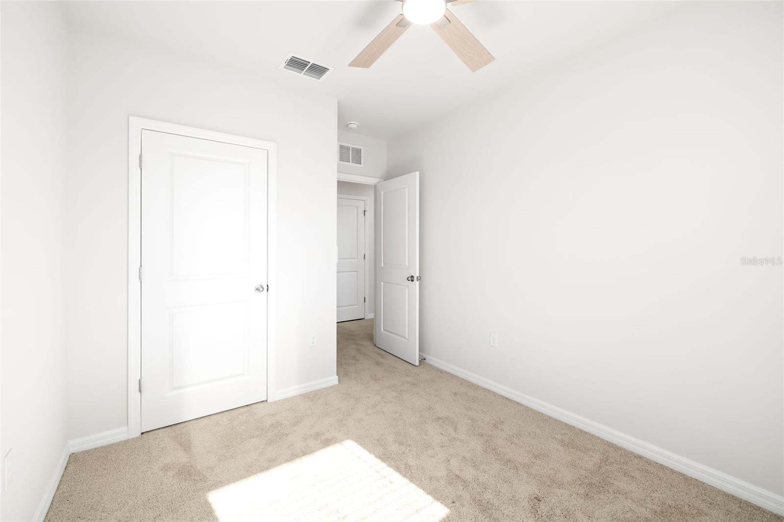 STAR FARMSPH V-SUBPHASES A - Residential Lease