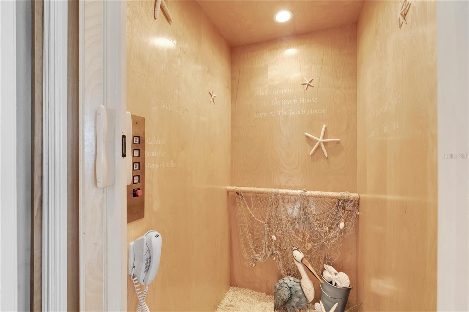 POINTE TARPON TWNHMS - Residential