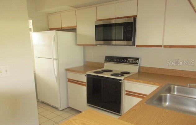 FARMINGTON VISTAS - Residential