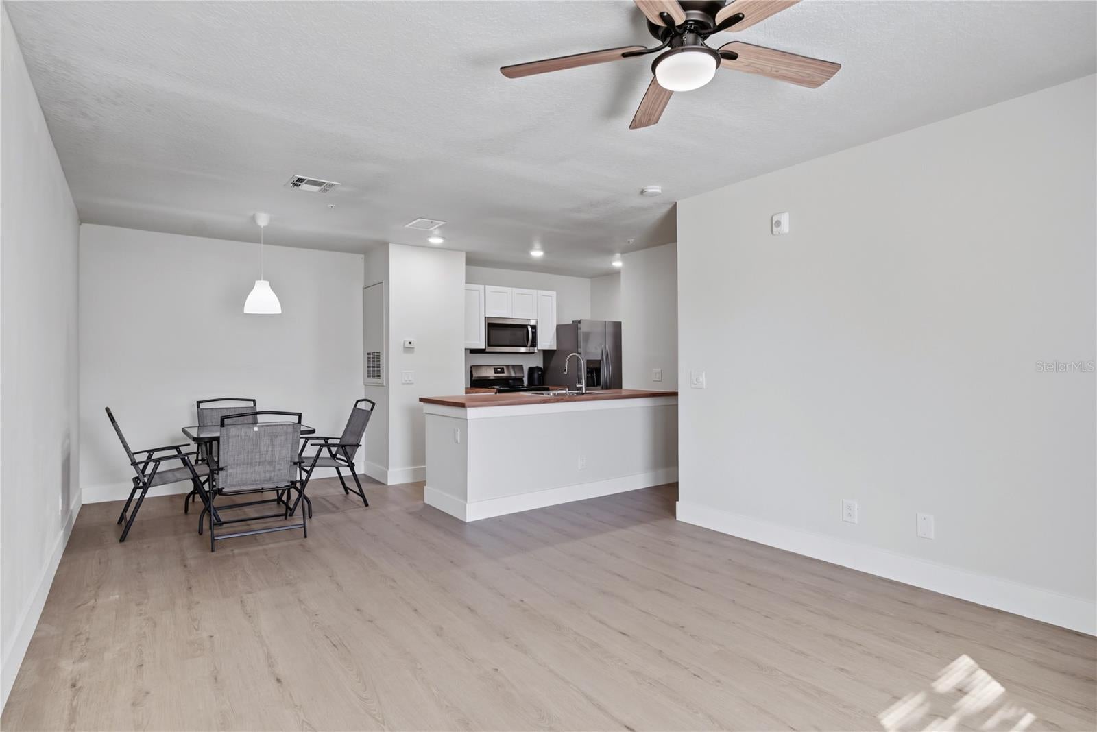 3024 PARKWAY BOULEVARD 304