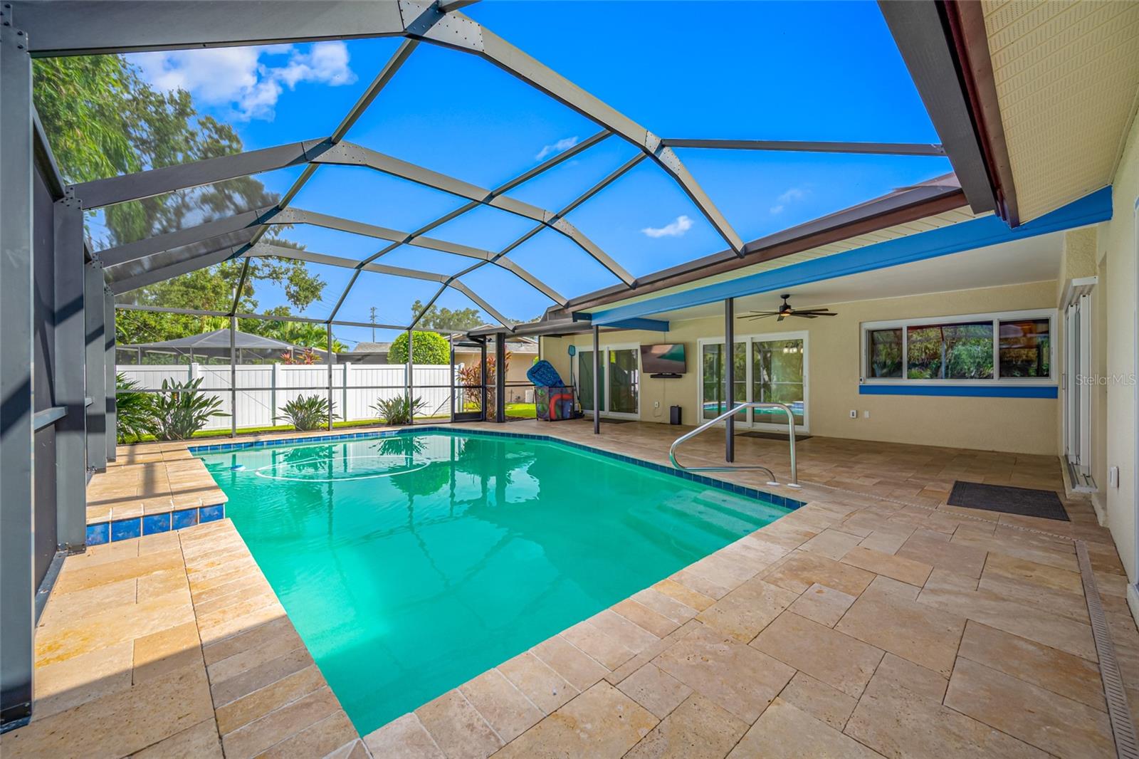 NORTH BAY HILLS REP - Residential