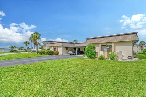1716 LAKESIDE DRIVE 1714B VENICE FL 34293