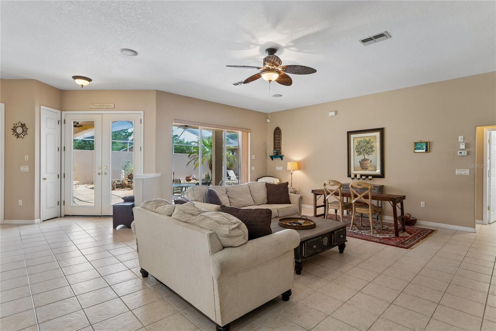 WOODLAND WATERS PH 5 - Residential