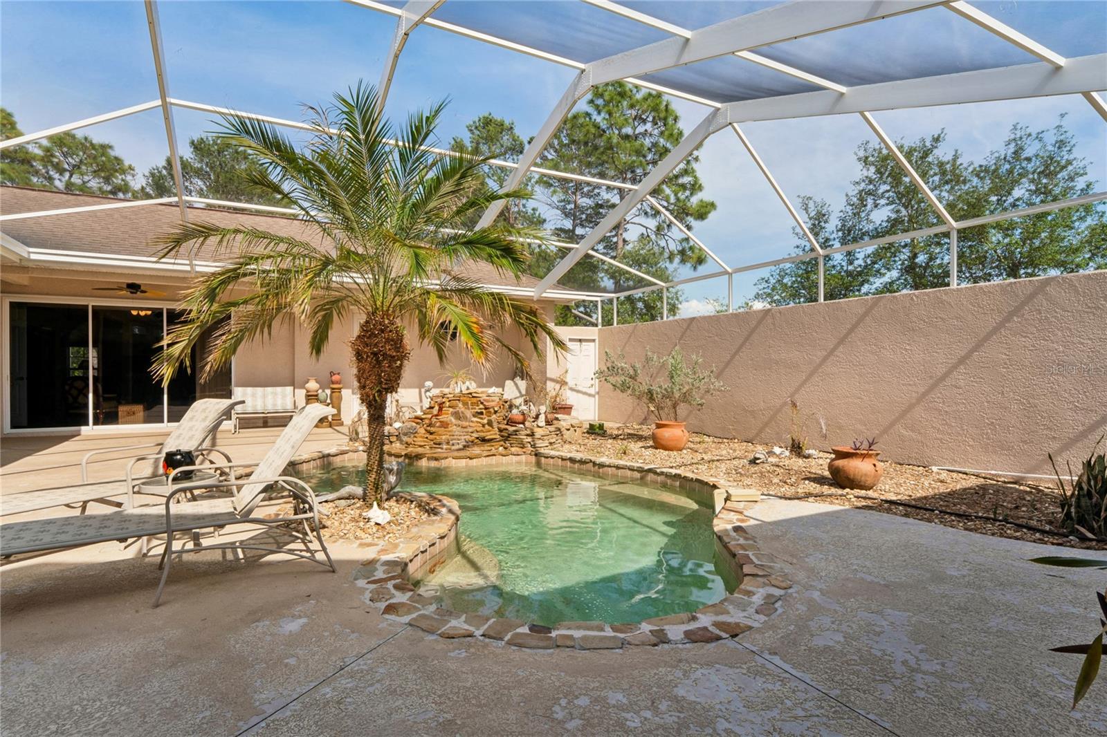 WOODLAND WATERS PH 5 - Residential