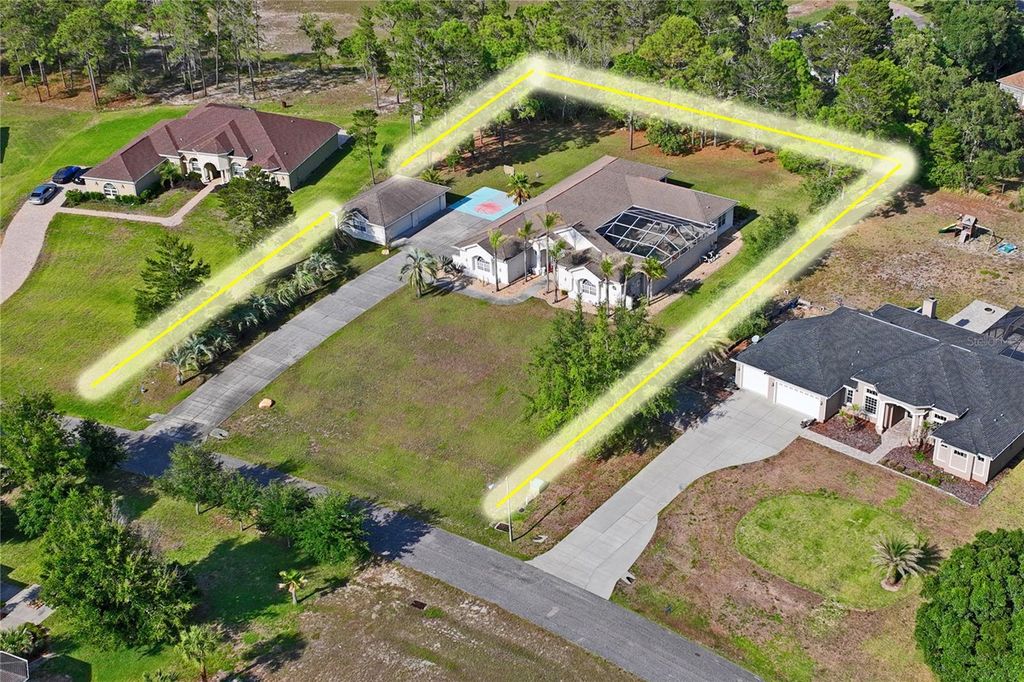 Photo of 10120 Shortleaf Court, Weeki Wachee, FL 34613 (MLS # TB8509258)