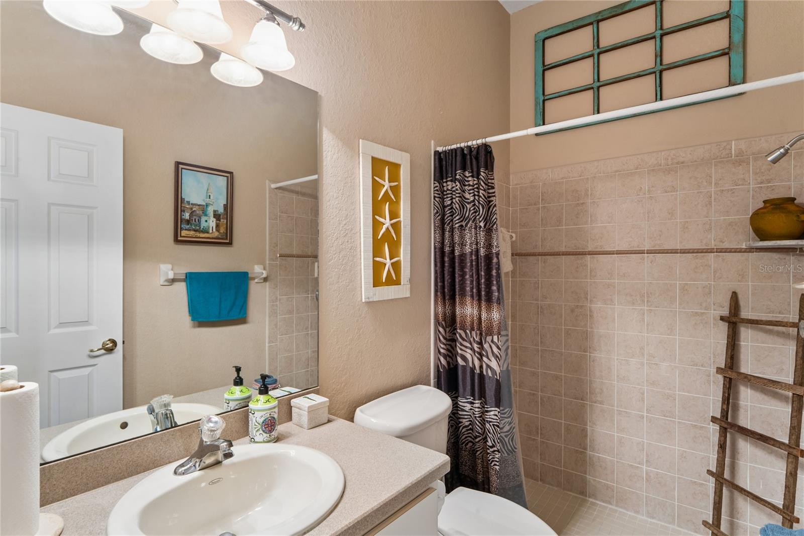 WOODLAND WATERS PH 5 - Residential