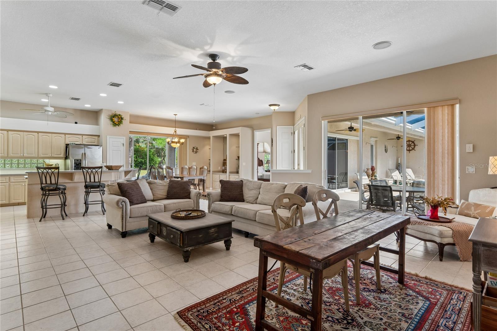 WOODLAND WATERS PH 5 - Residential