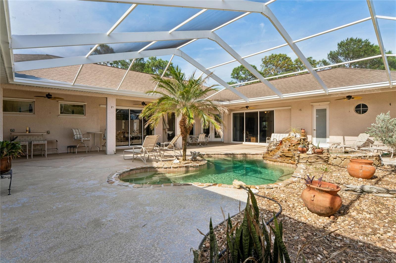 WOODLAND WATERS PH 5 - Residential