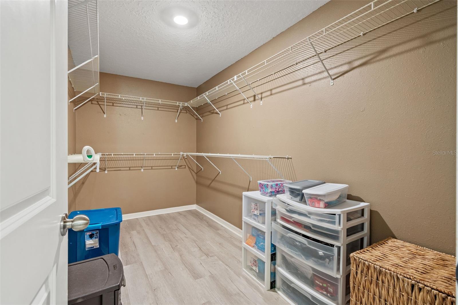 HIDDEN RIVER PH 2 - Residential