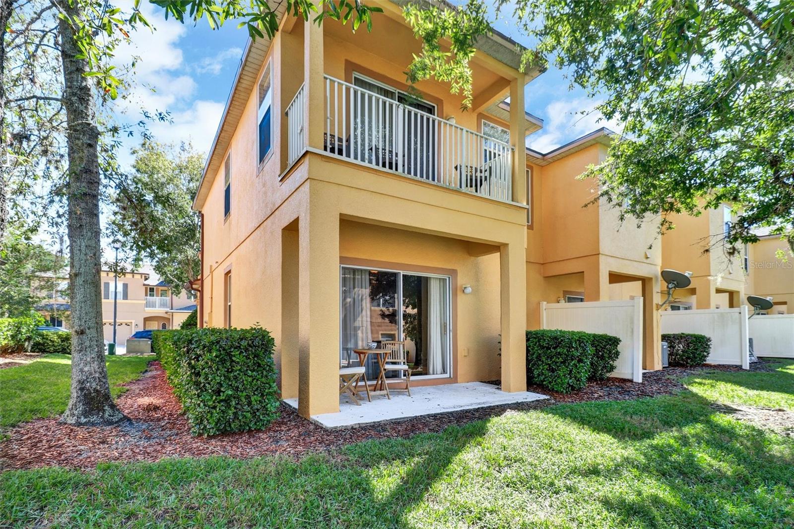 RETREAT AT TWIN LAKES REP - Residential