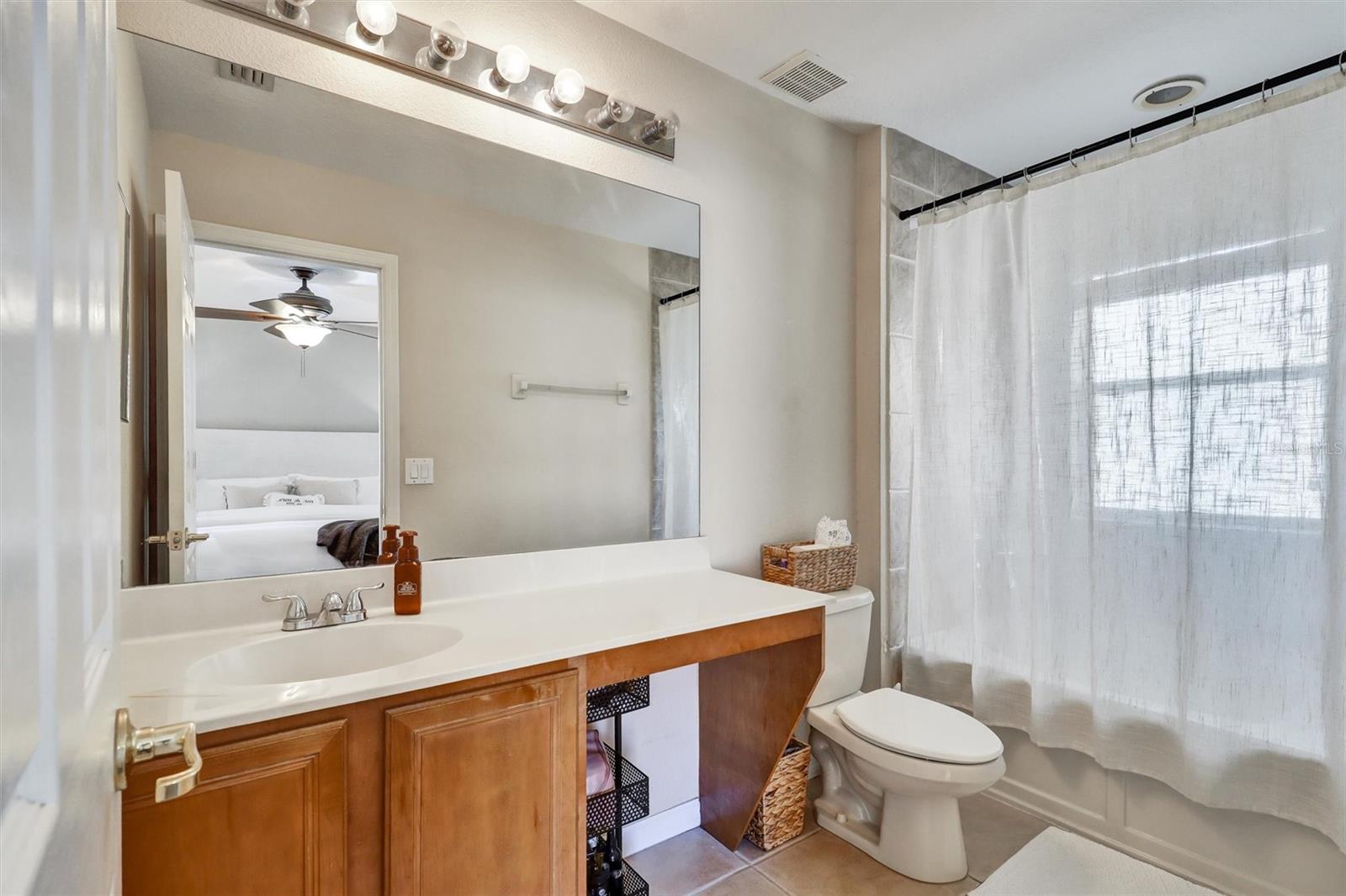 RETREAT AT TWIN LAKES REP - Residential