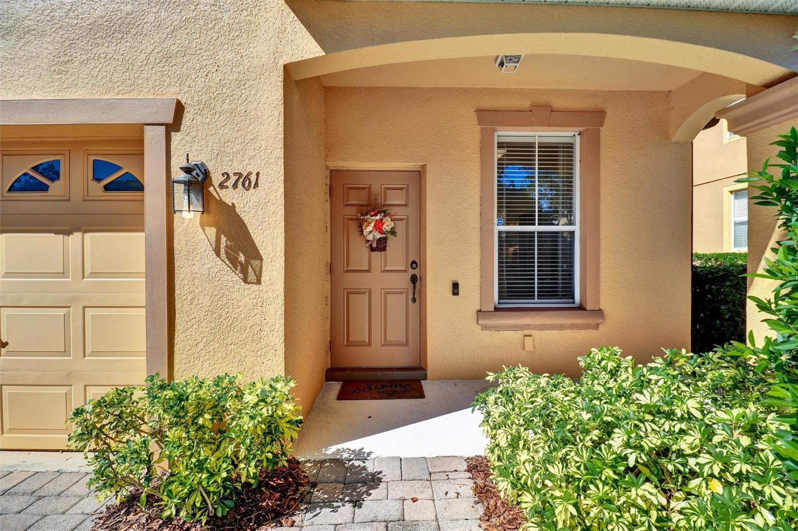 2761 RETREAT VIEW CIRCLE