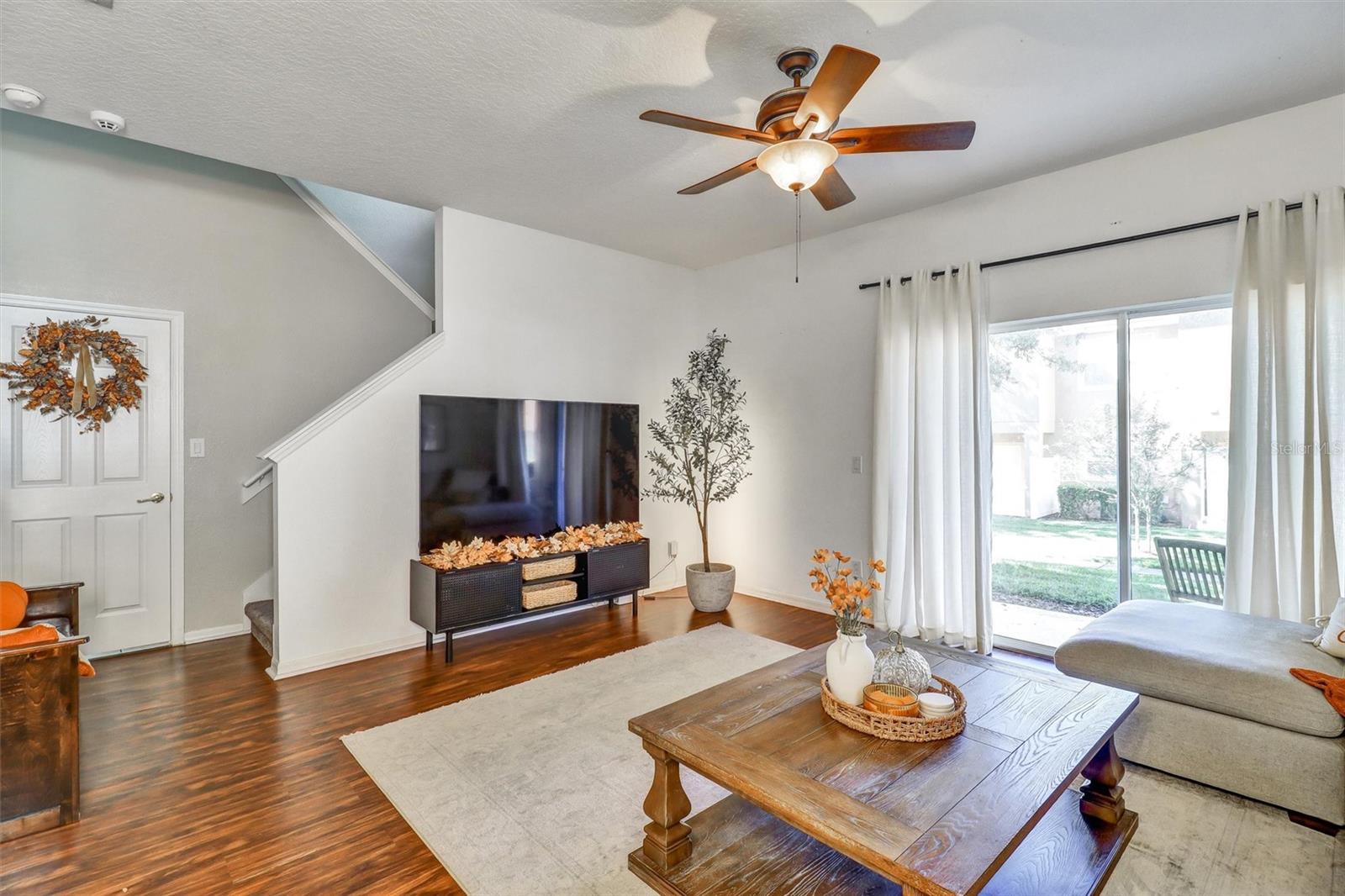 RETREAT AT TWIN LAKES REP - Residential