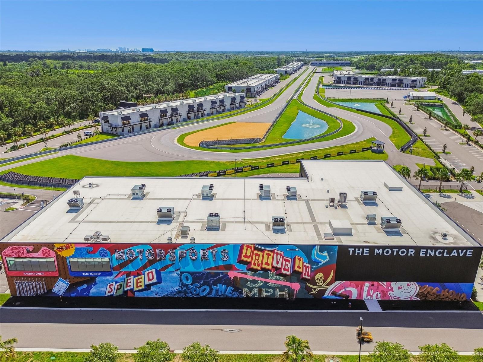 MOTOR ENCLAVE - Commercial Sale