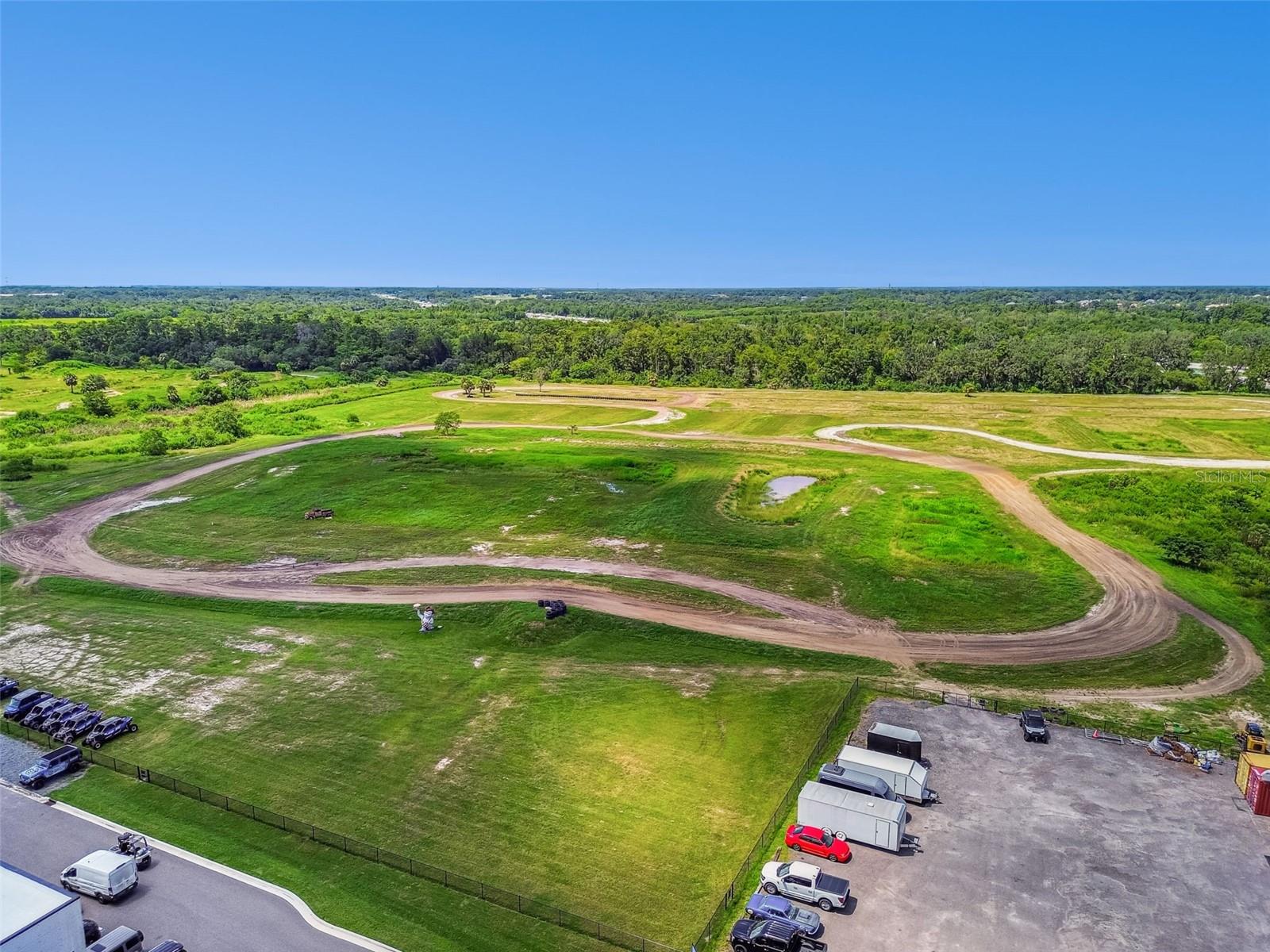 MOTOR ENCLAVE - Commercial Sale