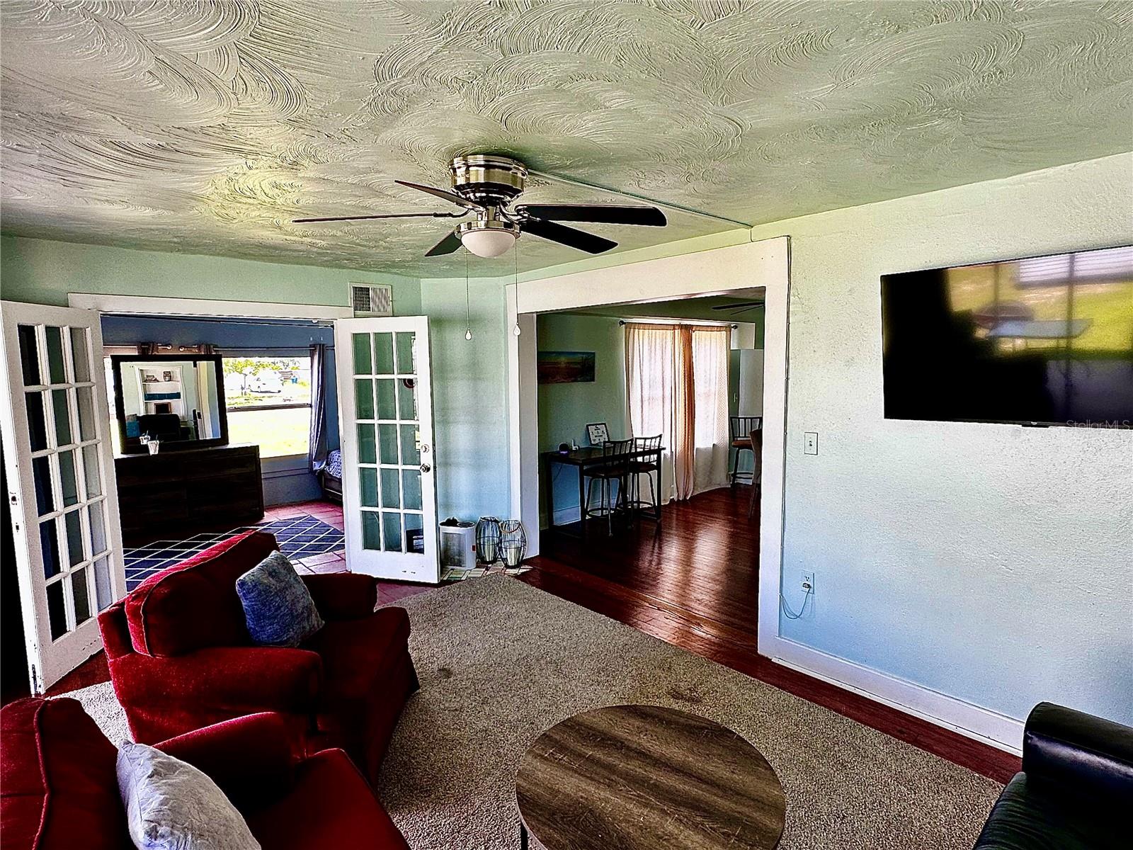 BELLEVUE TERRACE - Residential
