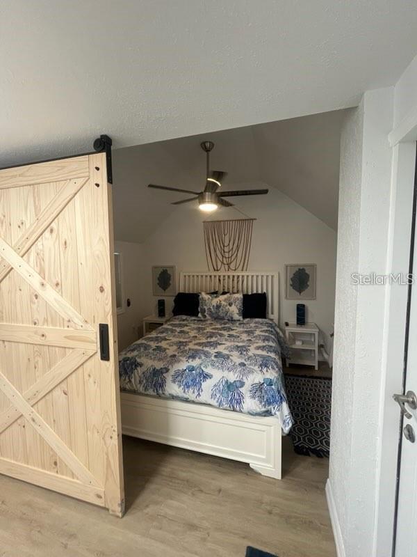 SIGNAL COVE - Residential