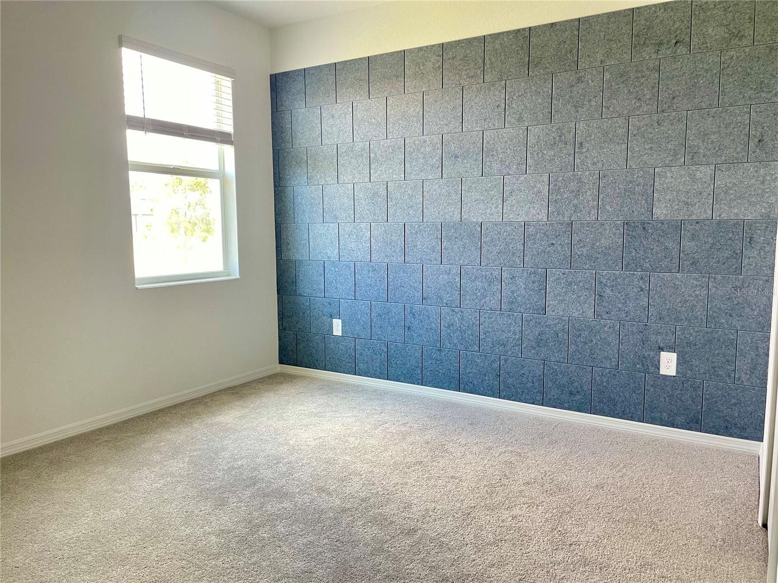 TUCKERS COVE - Residential