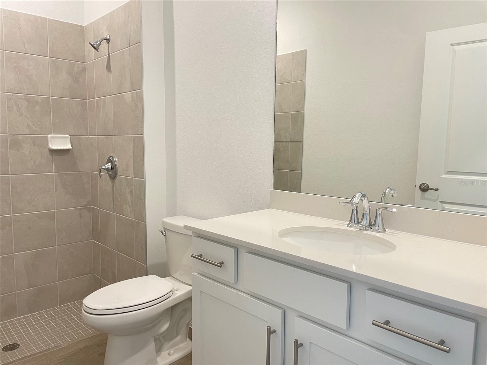 TUCKERS COVE - Residential