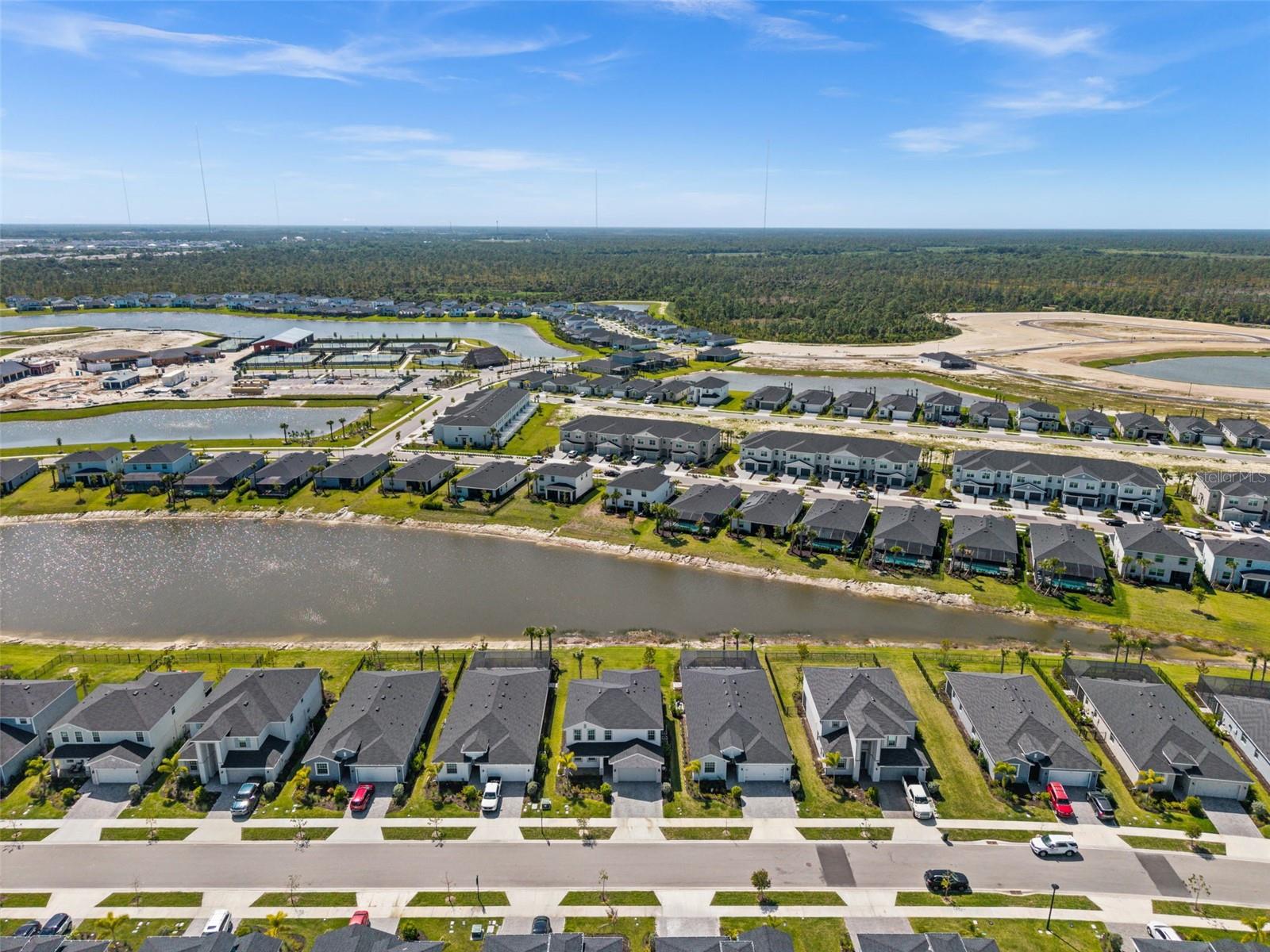 TUCKERS COVE - Residential