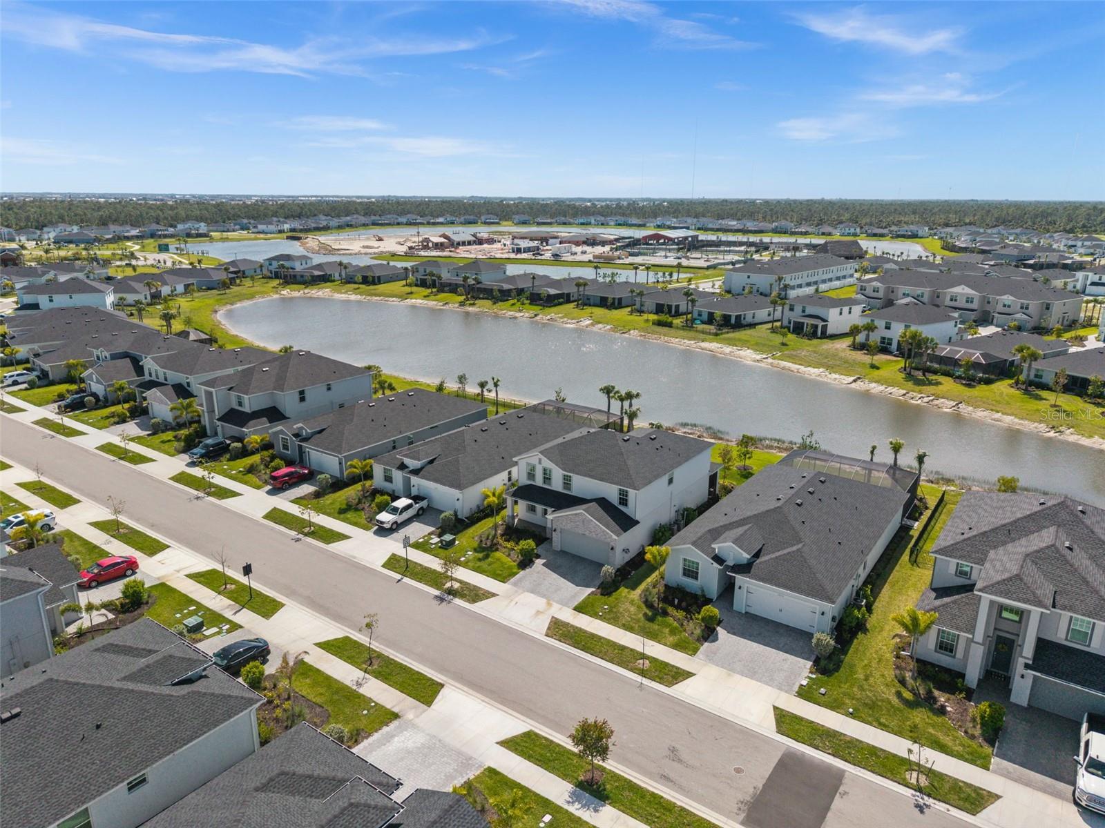 TUCKERS COVE - Residential