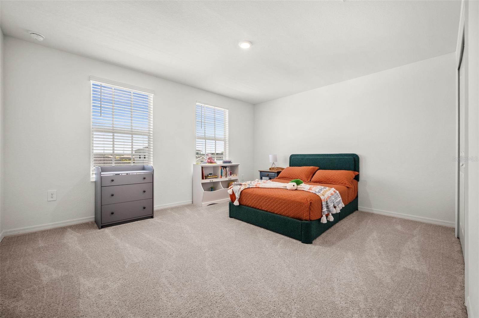 TUCKERS COVE - Residential