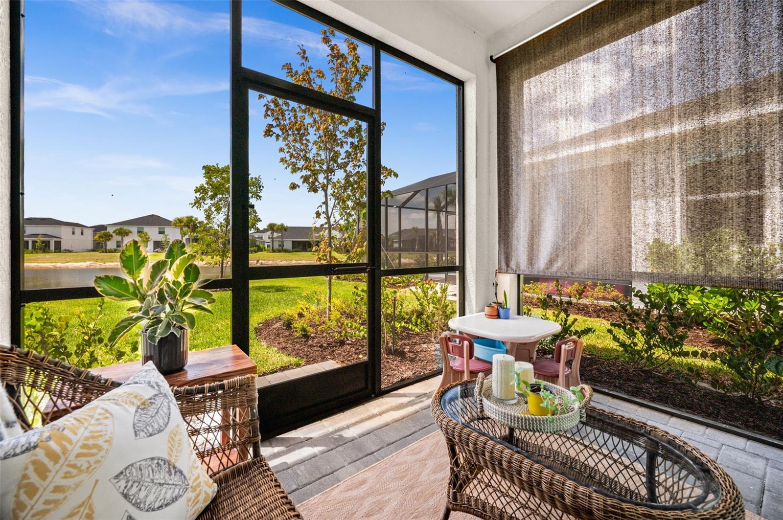 TUCKERS COVE - Residential