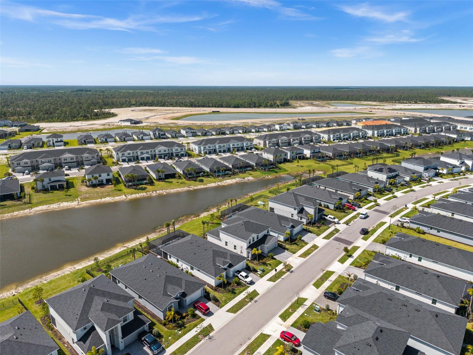 TUCKERS COVE - Residential